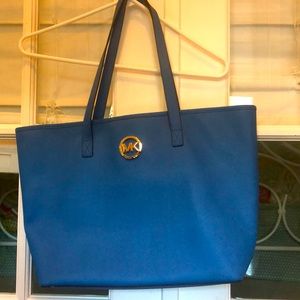 Blue Michael Kors tote